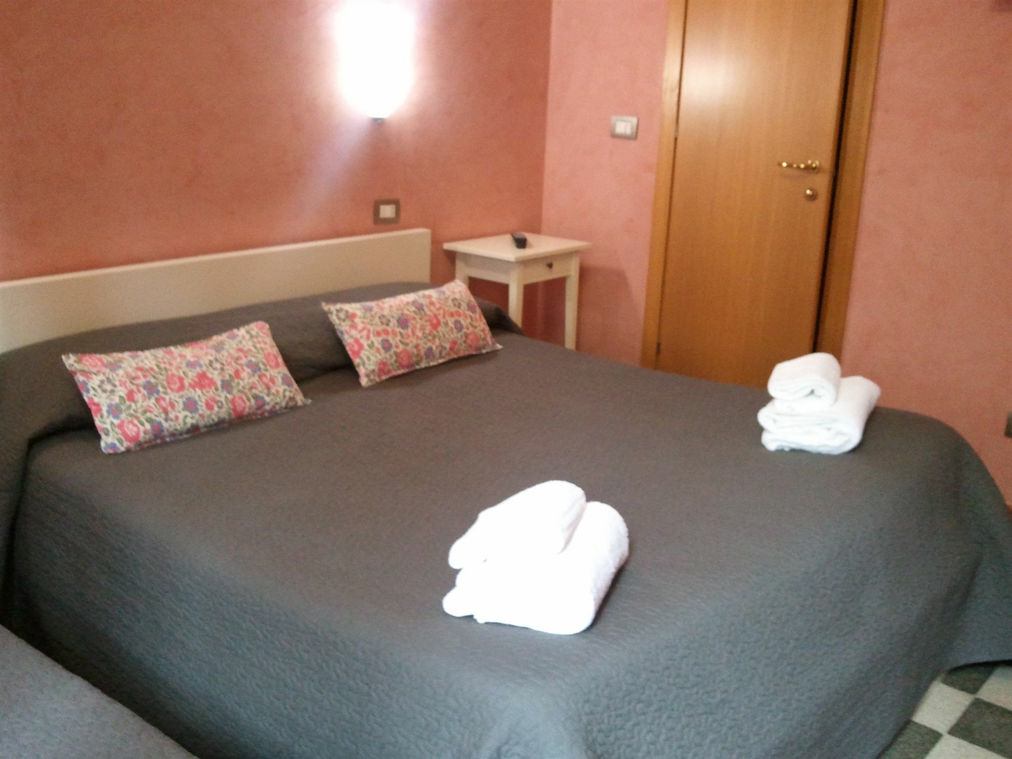 Isabel Guest House Rome Exterior photo